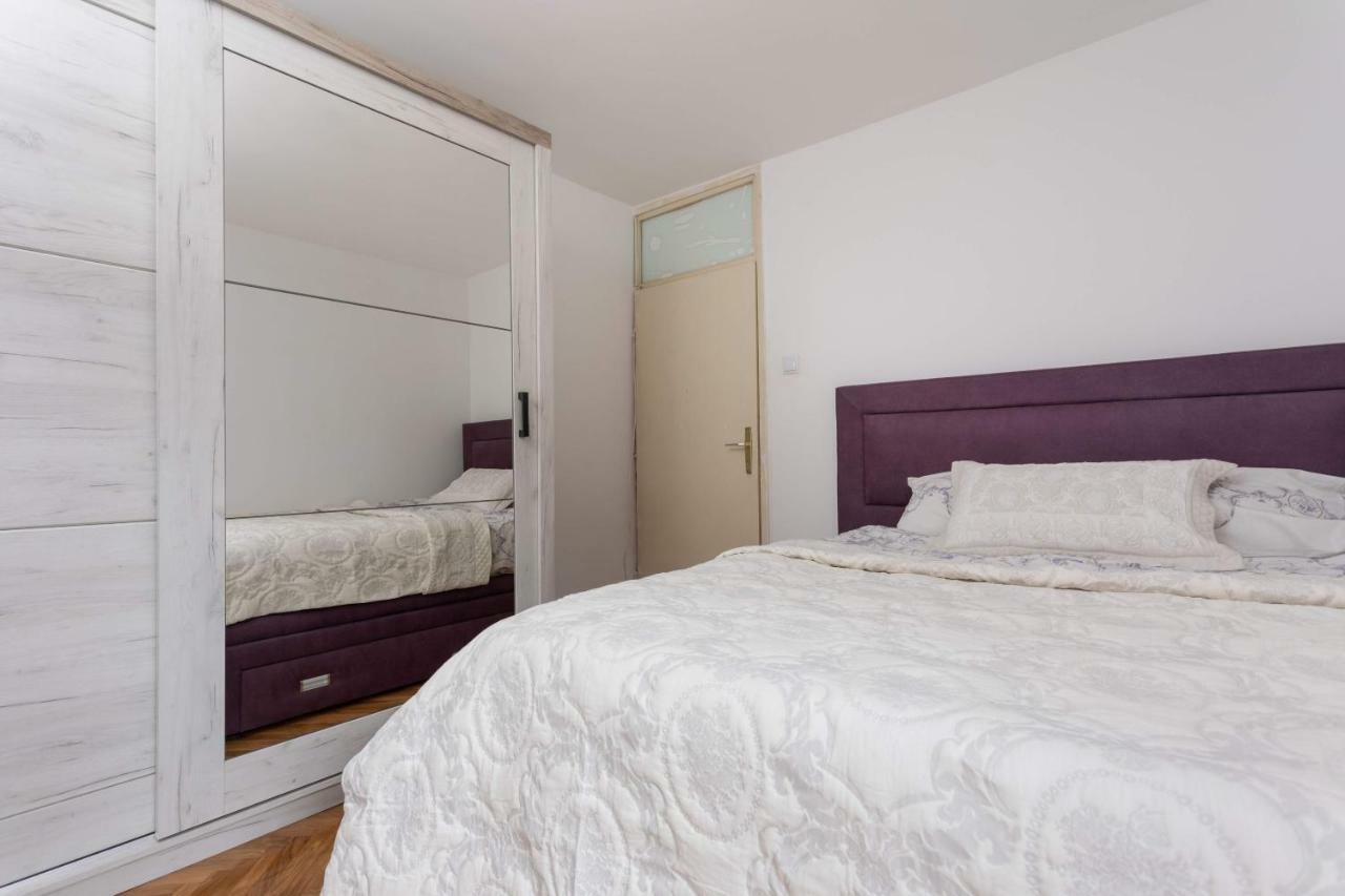 Private Room-2 Persons *
